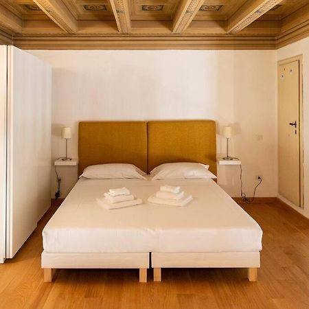 Strategic 2Br Apartment Флоренція Екстер'єр фото