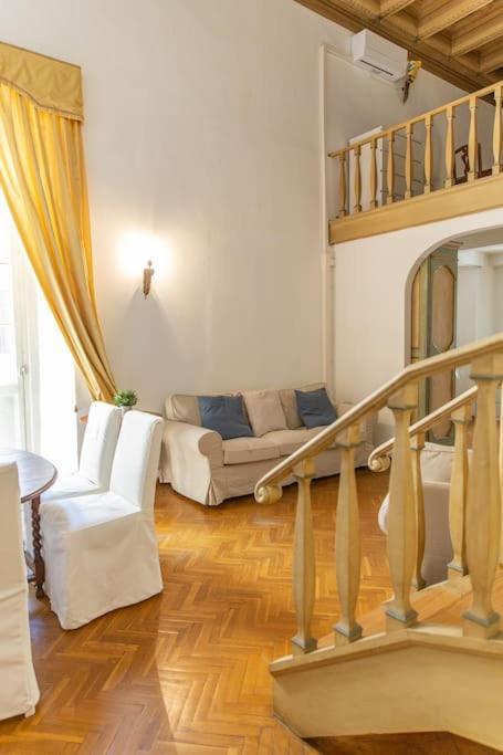 Strategic 2Br Apartment Флоренція Екстер'єр фото